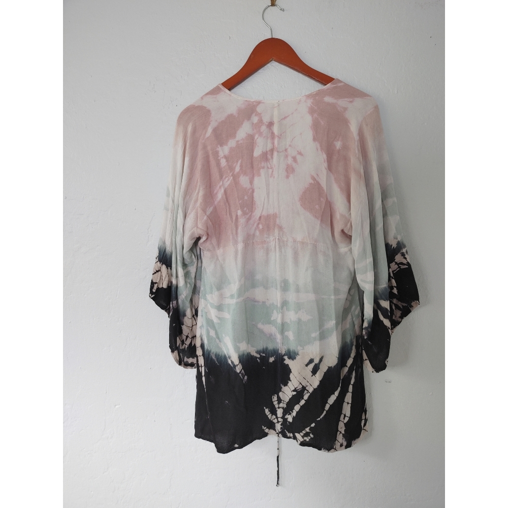 Spring tunic - Picture 9 of 9
